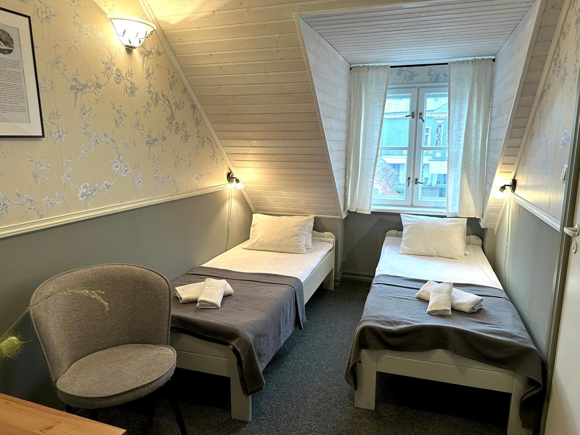Vanalinna Boutique Hotel 쿠레사아레 외부 사진